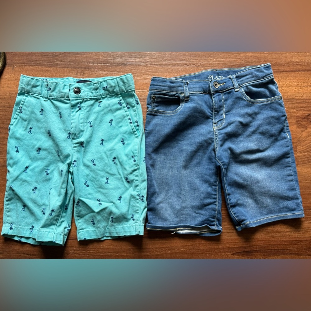 4 pairs of shorts: Children’s Place Boys Shorts Bundle